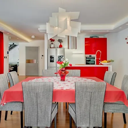 Rex Exclusive Apartman *